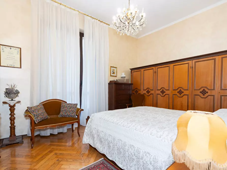 Immagine 16 di Appartamento in vendita  in Via Cesare Balbo 3 a Torino