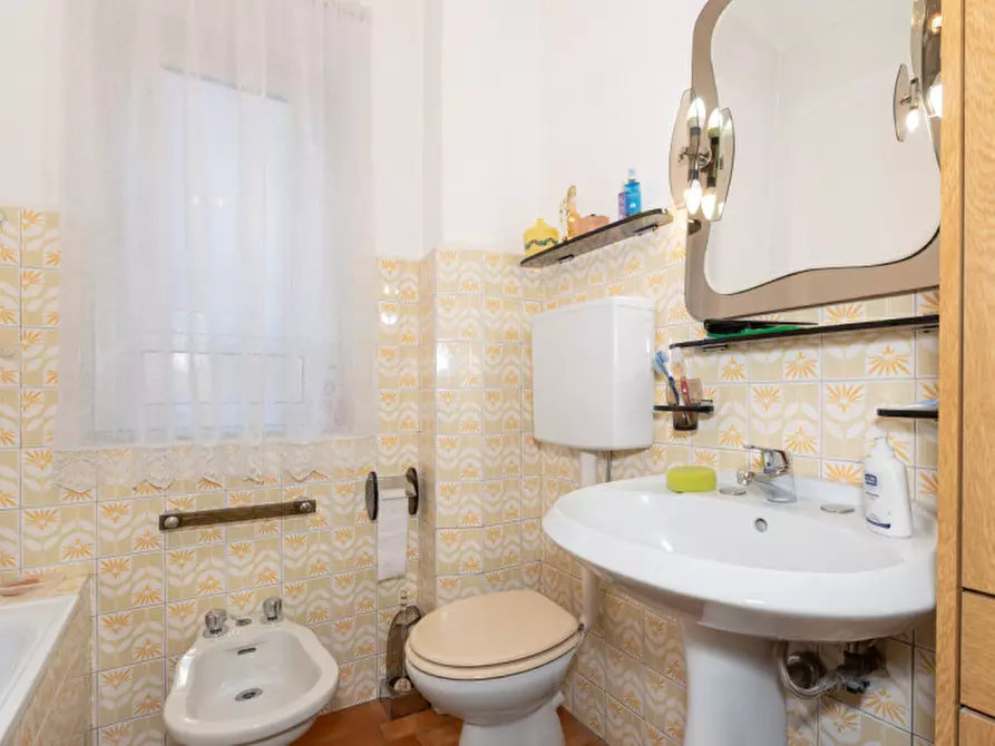 Immagine 23 di Appartamento in vendita  in Via Cesare Balbo 3 a Torino