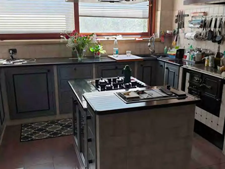 Immagine 18 di Villa in vendita  in Via Giacomo Leopardi 7, Asola a Asola