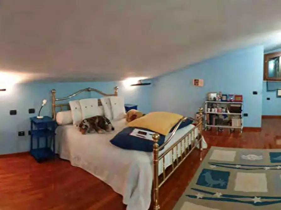 Immagine 34 di Villa in vendita  in Via Giacomo Leopardi 7, Asola a Asola