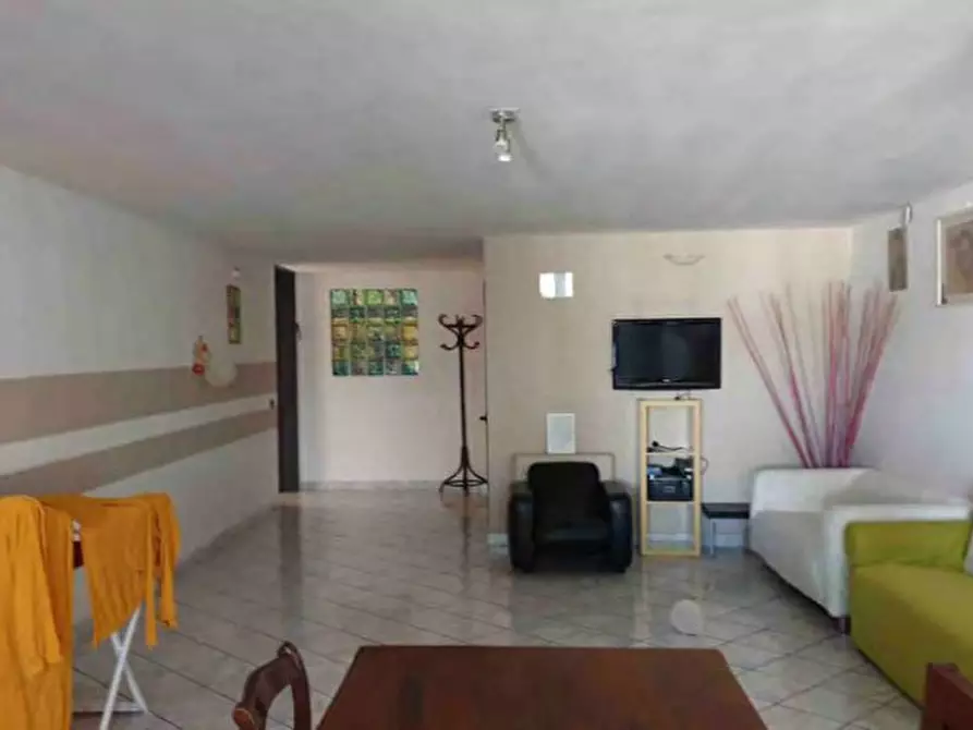 Immagine 44 di Villa in vendita  in Via Giacomo Leopardi 7, Asola a Asola
