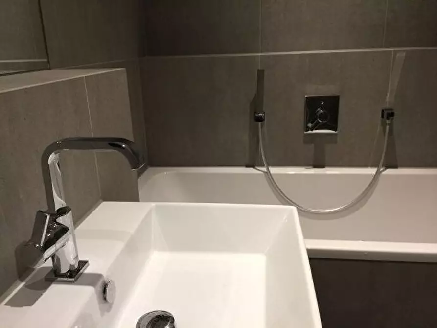 Immagine 5 di Appartamento in affitto  in Circonvallazione Appia, 91 a Roma