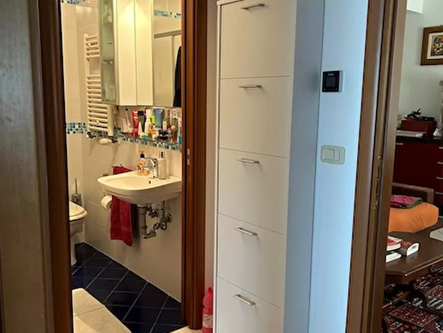 Immagine 9 di Appartamento in vendita  a San Benedetto Del Tronto