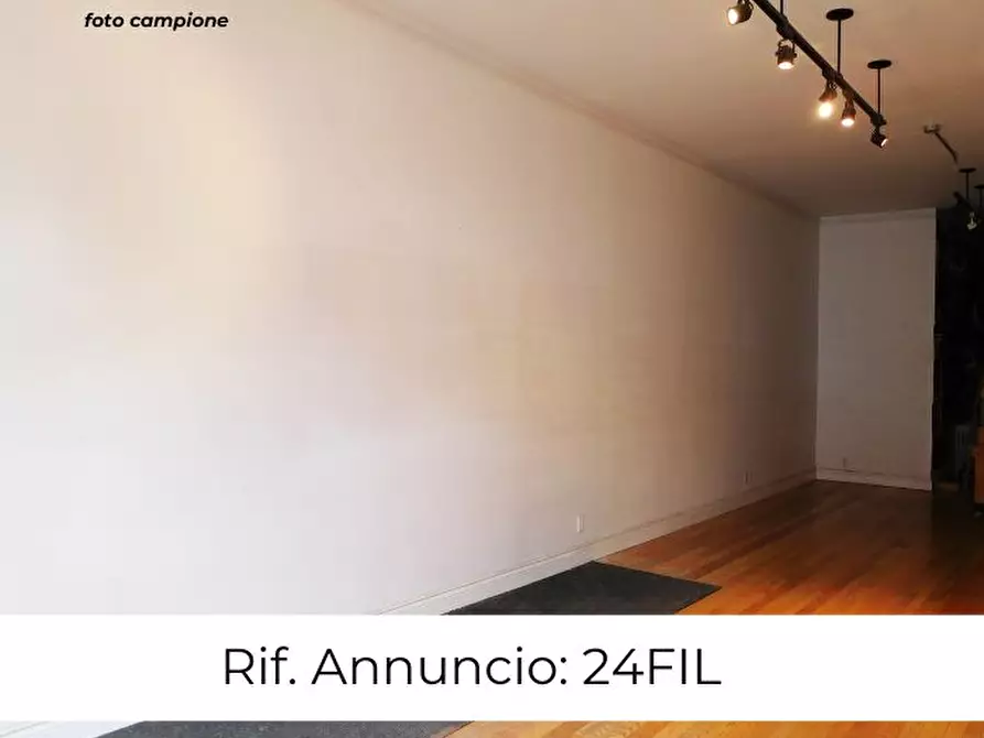 Immagine 1 di Negozio in affitto  a Costabissara