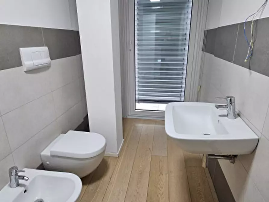 Immagine 7 di Appartamento in vendita  in Largo Europa a Padova