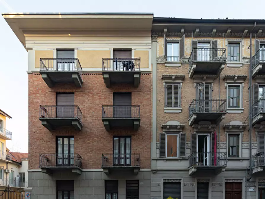 Immagine 1 di Palazzo in vendita  in Via Cesare Balbo 3 a Torino