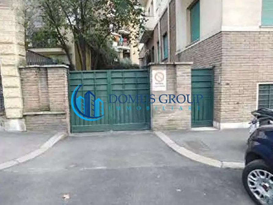 Immagine 3 di Appartamento in vendita  in Viale Gioacchino Rossini a Roma