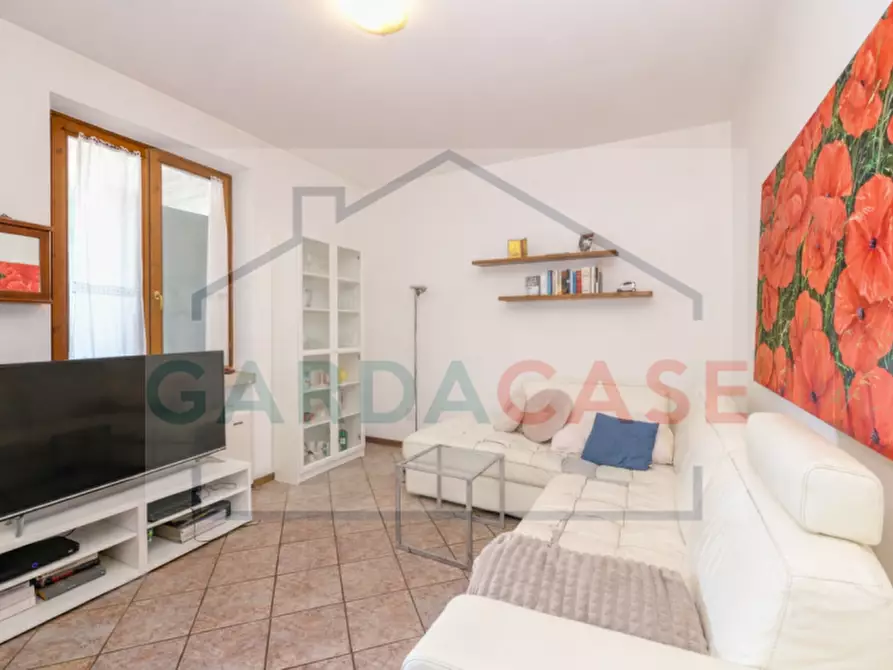 Immagine 10 di Appartamento in vendita  in Via Giulio Cesare a Desenzano Del Garda