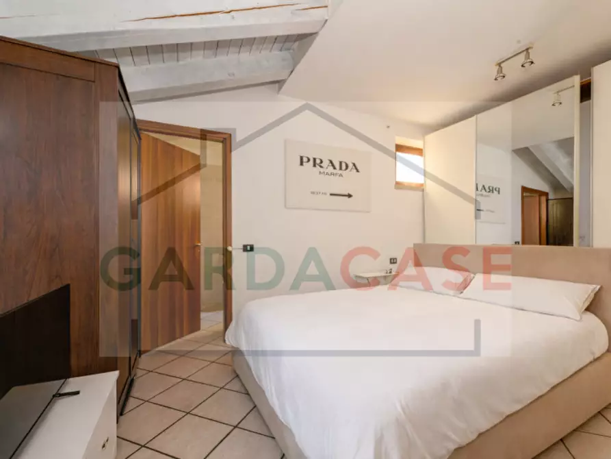 Immagine 16 di Appartamento in vendita  in Via Giulio Cesare a Desenzano Del Garda