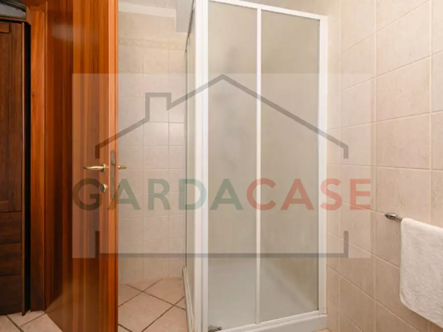 Immagine 19 di Appartamento in vendita  in Via Giulio Cesare a Desenzano Del Garda