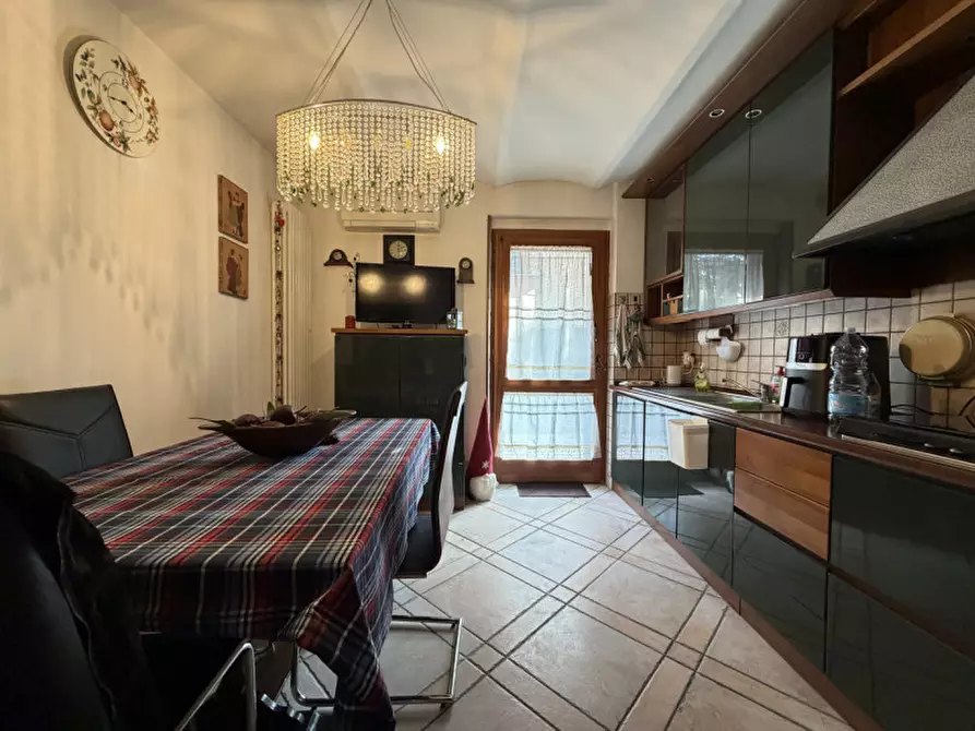 Immagine 8 di Casa bifamiliare in vendita  a Senigallia