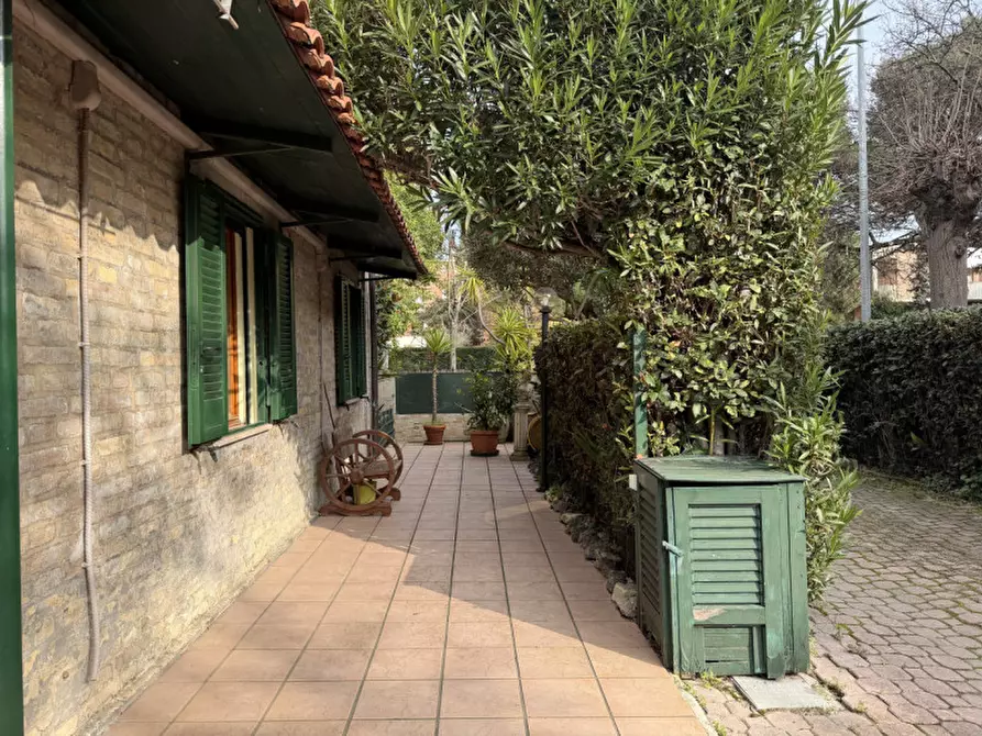 Immagine 67 di Casa bifamiliare in vendita  a Senigallia