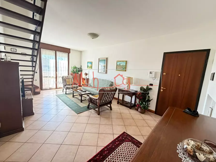 Immagine 2 di Appartamento in vendita  a Selvazzano Dentro
