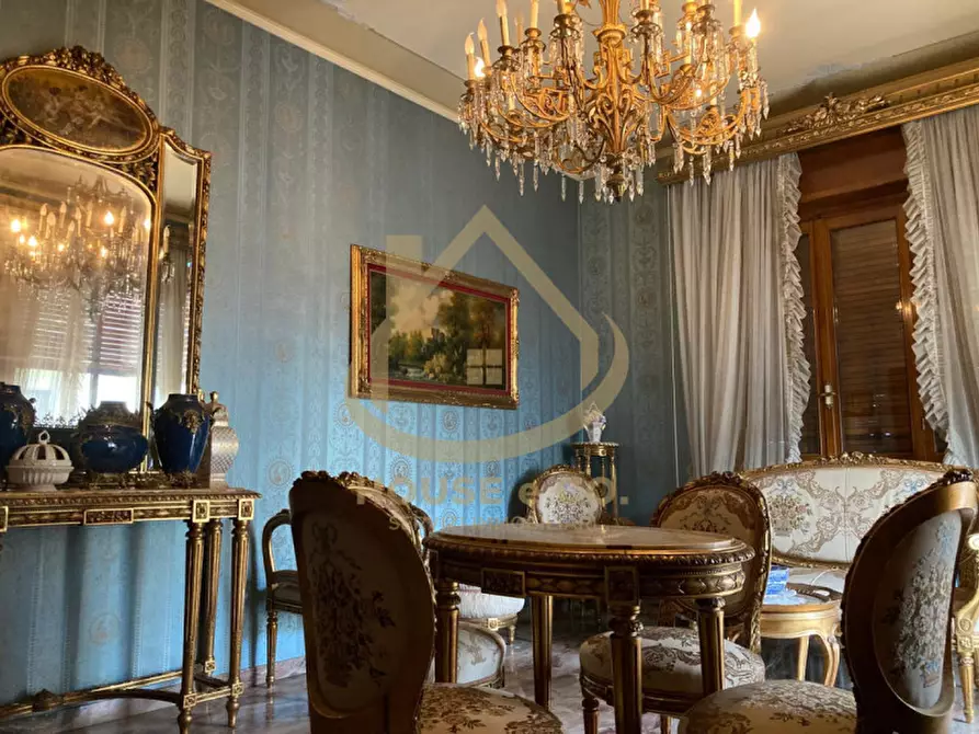 Immagine 12 di Villa in affitto  a Vigevano