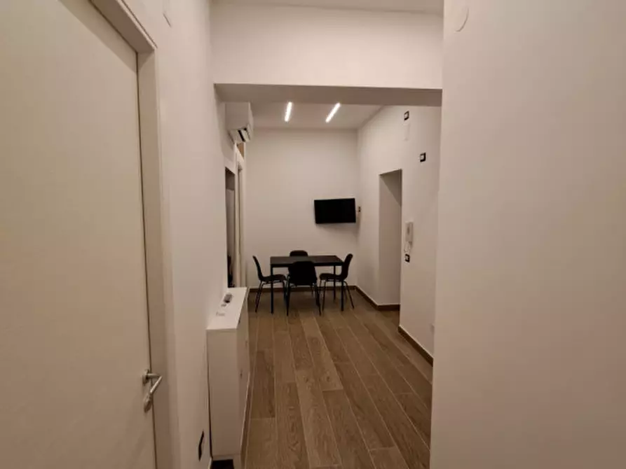 Immagine 4 di Camera in affitto  in via Alessandro Poerio a Napoli