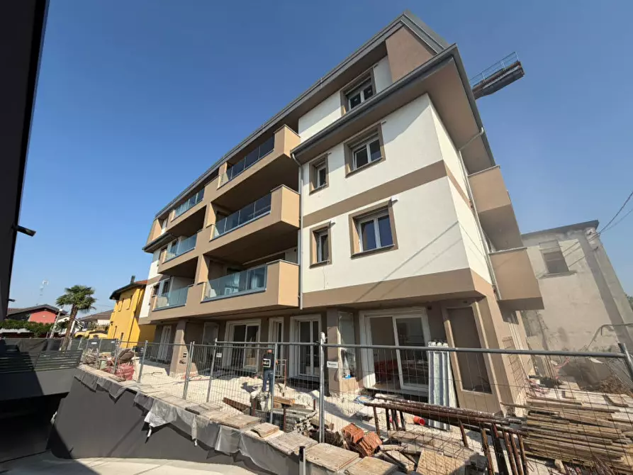 Immagine 5 di Appartamento in vendita  in Via del Donatore 9 a Macherio