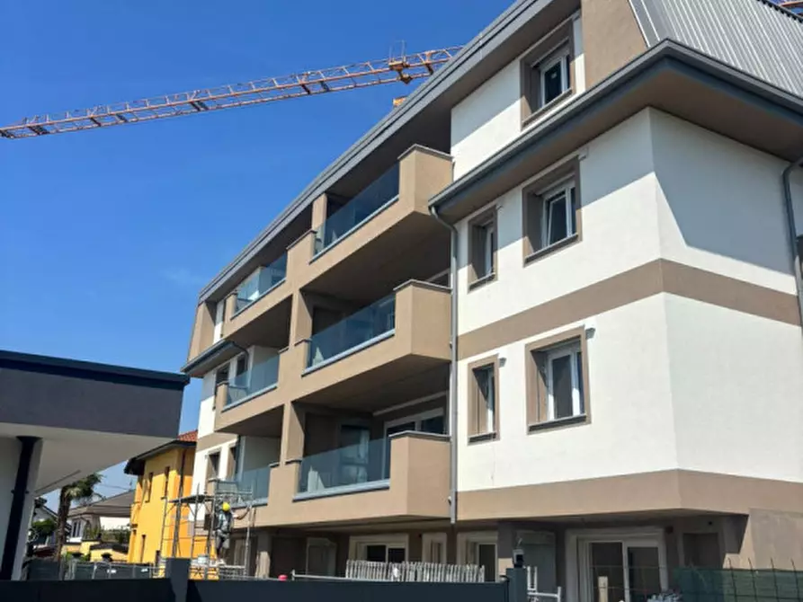 Immagine 10 di Appartamento in vendita  in Via del Donatore 9 a Macherio