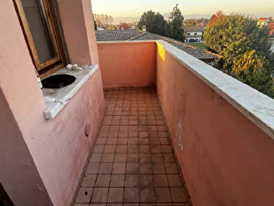 Immagine 5 di Appartamento in vendita  in Via Roma, 71 a Pravisdomini