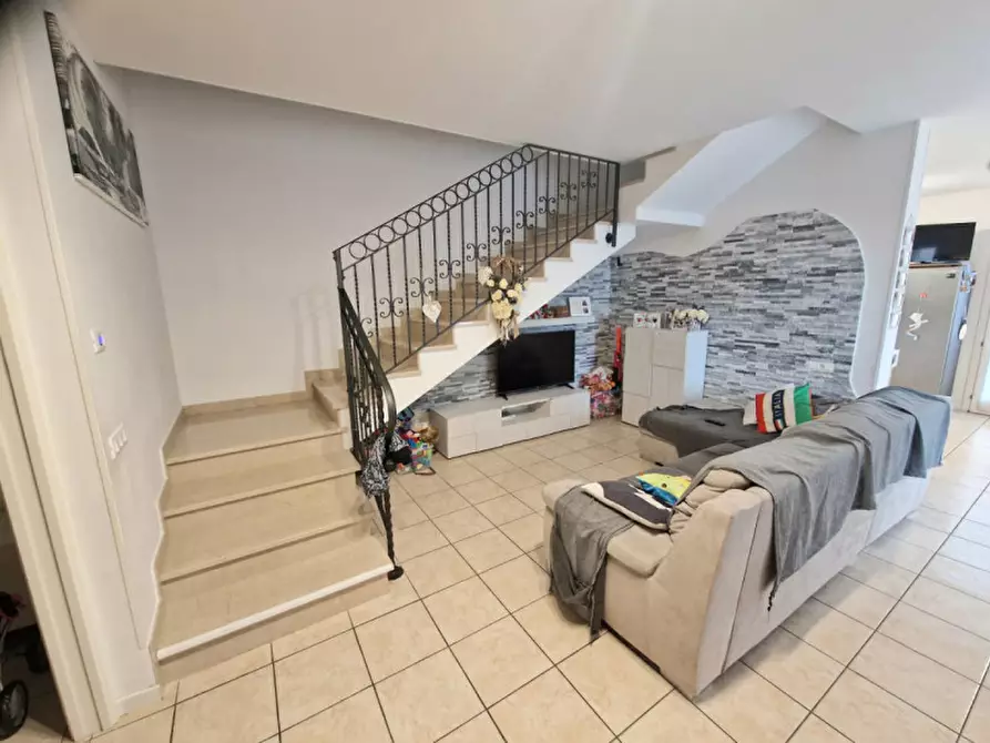 Immagine 4 di Villetta a schiera in vendita  in Via Firenze a Lonigo