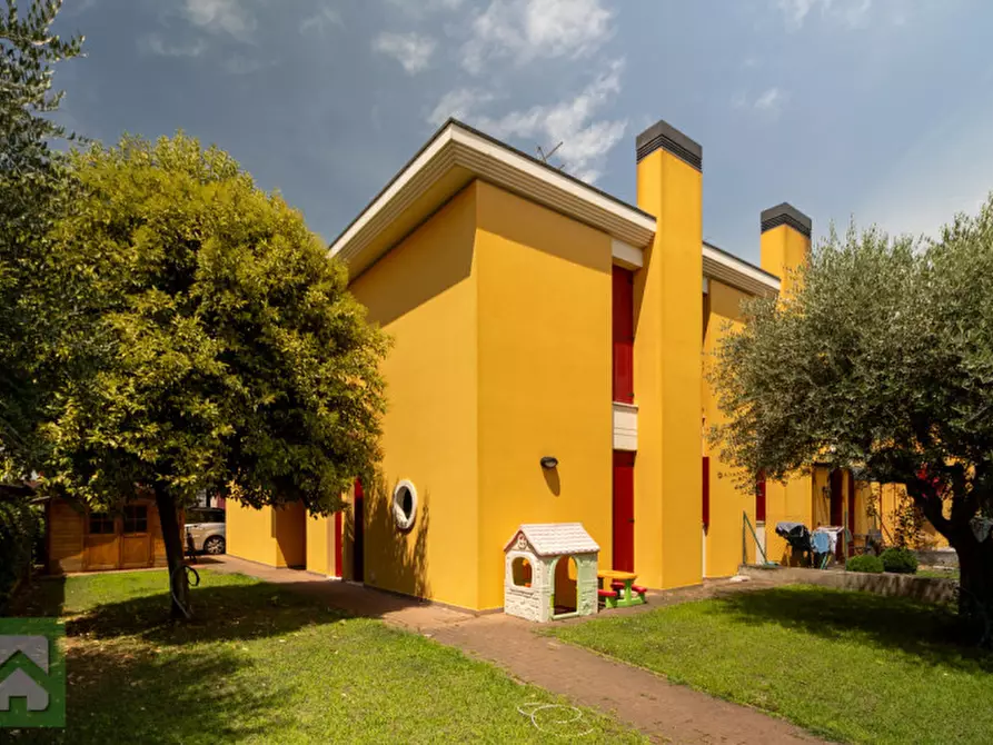 Immagine 21 di Villetta a schiera in vendita  in Via Firenze a Lonigo