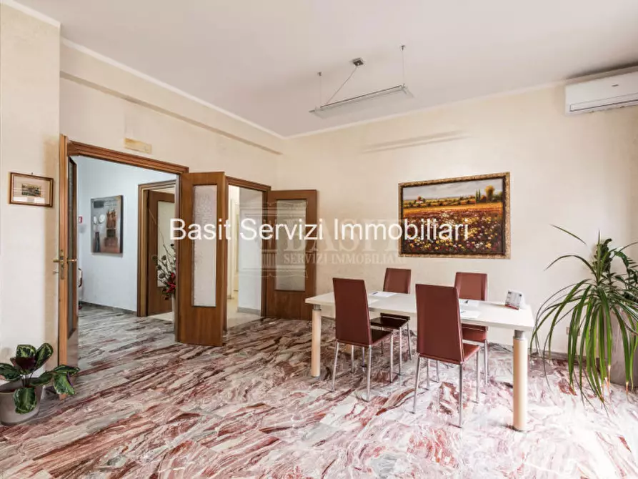 Immagine 1 di Appartamento in vendita  in Viale dei Colli Portuensi a Roma