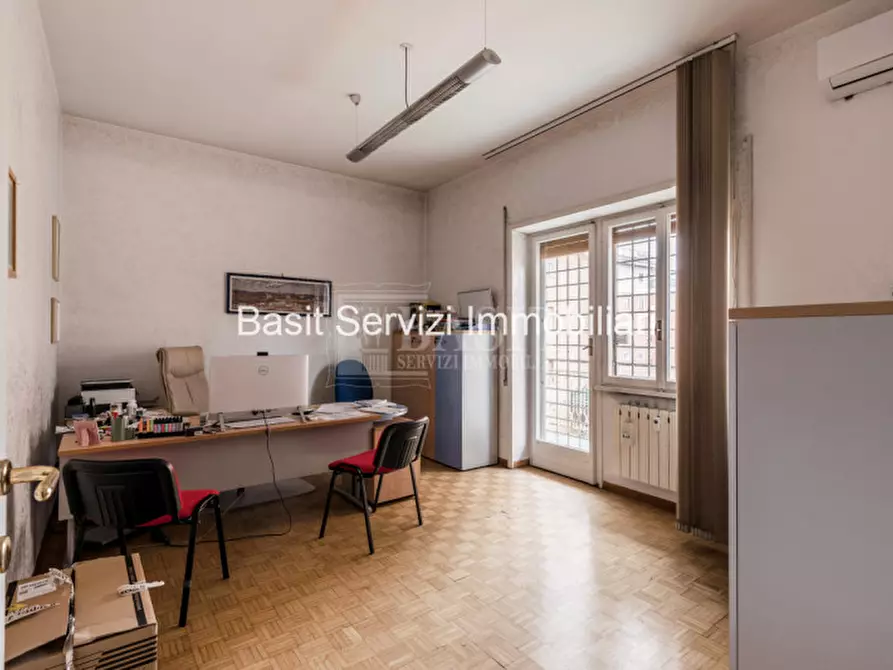 Immagine 12 di Appartamento in vendita  in Viale dei Colli Portuensi a Roma