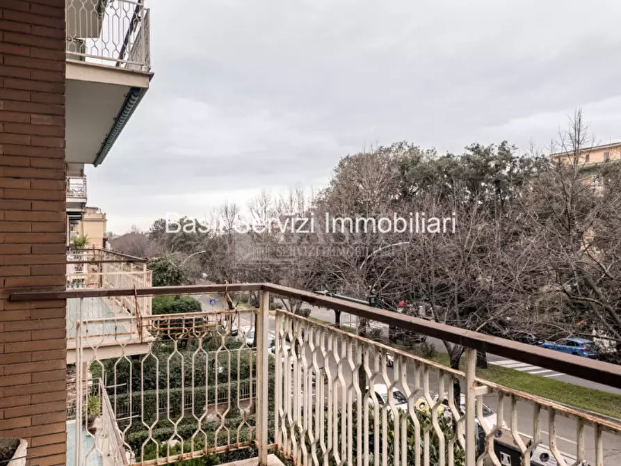 Immagine 28 di Appartamento in vendita  in Viale dei Colli Portuensi a Roma