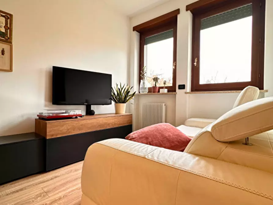 Immagine 10 di Appartamento in vendita  in Via Giongo 5H a Thiene