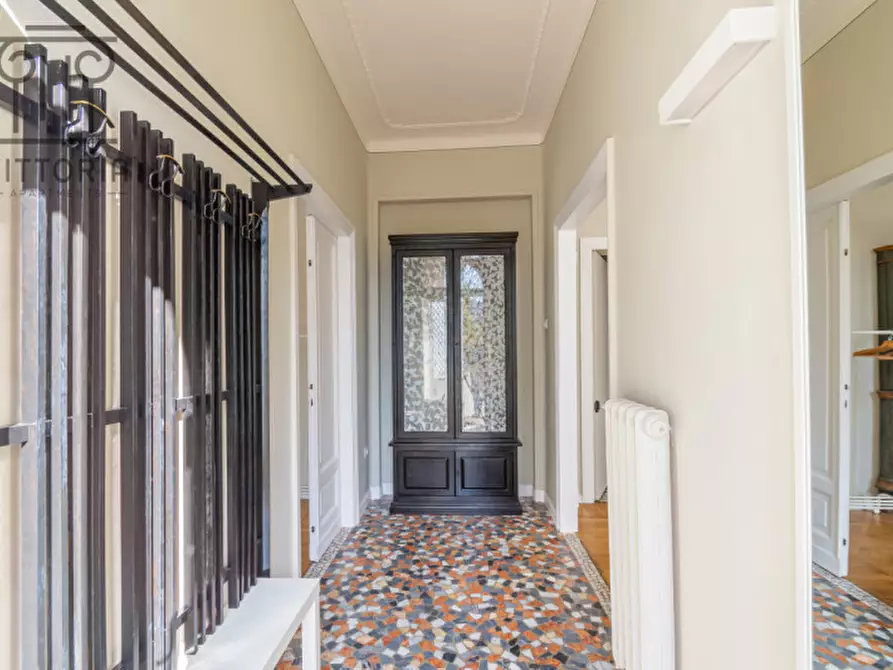 Immagine 5 di Casa bifamiliare in affitto  a Vicenza