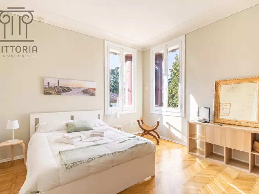 Immagine 6 di Casa bifamiliare in affitto  a Vicenza