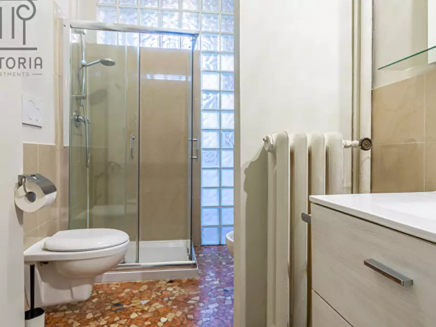 Immagine 9 di Casa bifamiliare in affitto  a Vicenza