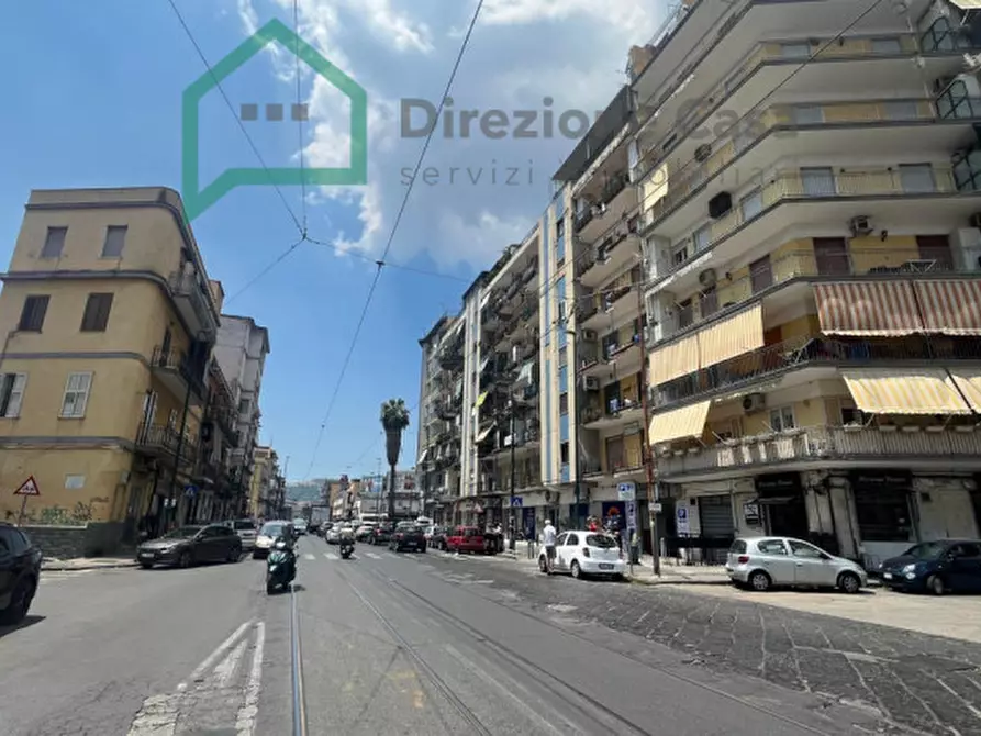 Immagine 1 di Appartamento in vendita  in VIA CAMPANIA a Napoli