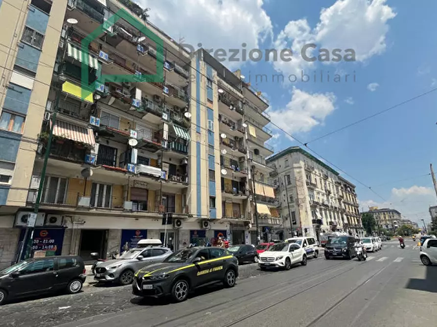 Immagine 2 di Appartamento in vendita  in VIA CAMPANIA a Napoli