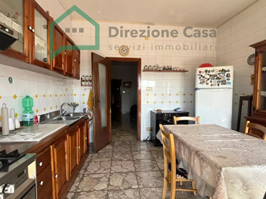 Immagine 7 di Appartamento in vendita  in VIA CAMPANIA a Napoli