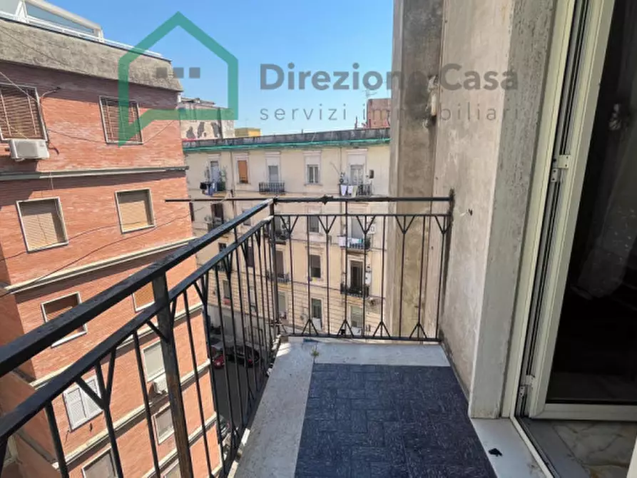 Immagine 29 di Appartamento in vendita  in VIA CAMPANIA a Napoli