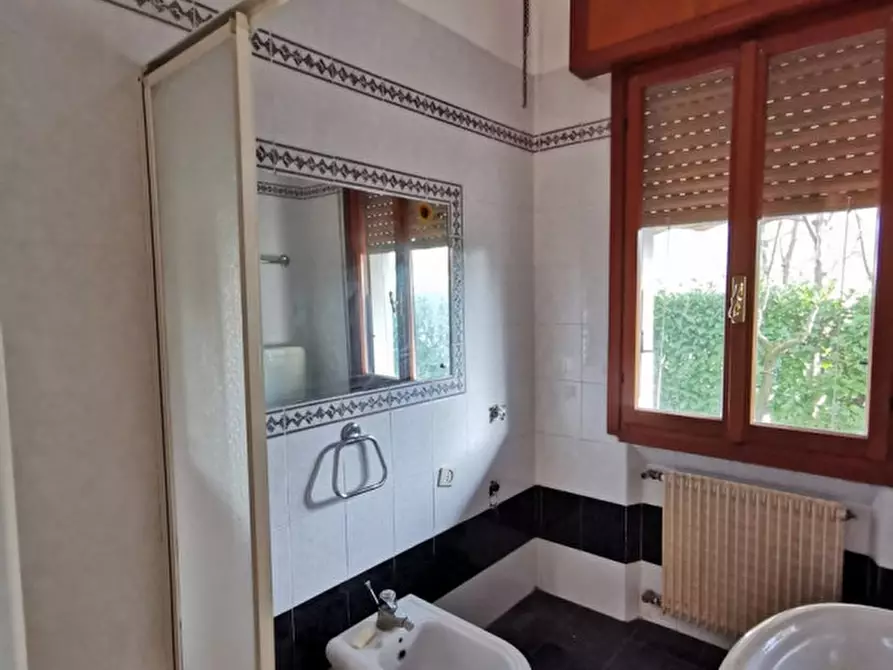 Immagine 11 di Casa bifamiliare in vendita  in Via Vallenoncello a Pordenone