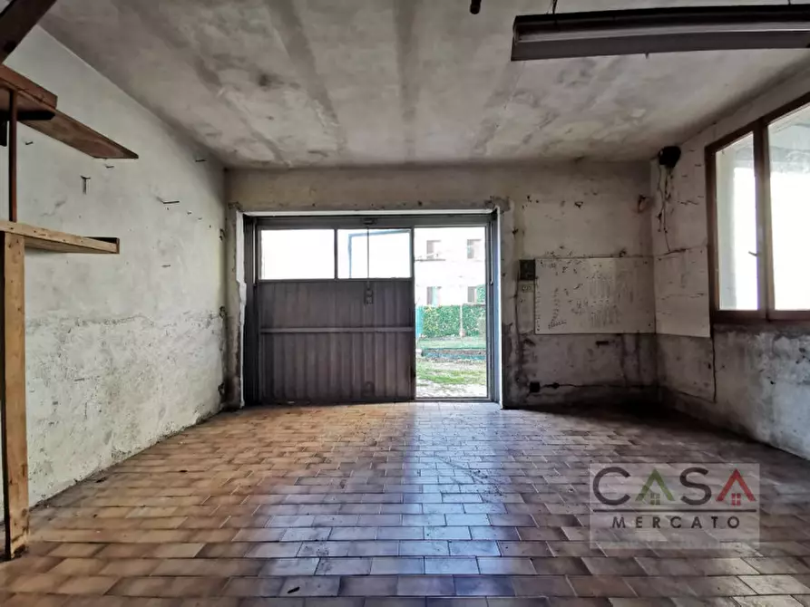 Immagine 24 di Casa bifamiliare in vendita  in Via Vallenoncello a Pordenone