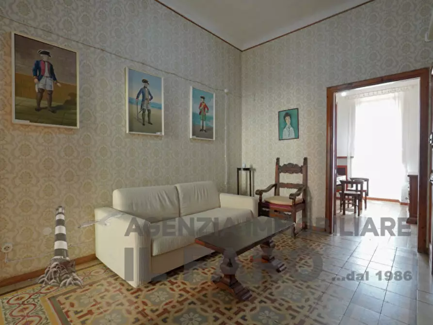 Immagine 2 di Ufficio in vendita  in via XX Settembre a La Maddalena