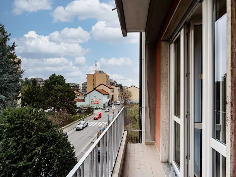 Immagine 5 di Appartamento in vendita  in Via Felice Cavallotti 99 a Monza