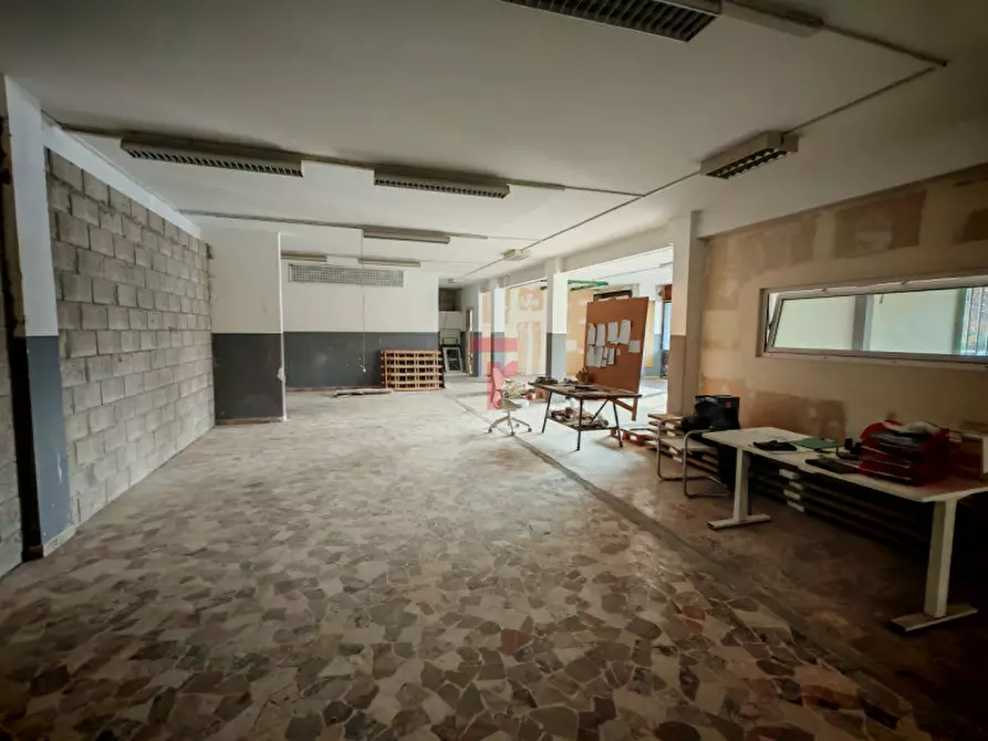 Immagine 1 di Ufficio in affitto  in Viale della Navigazione Interna a Padova