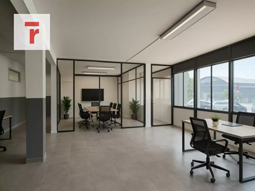 Immagine 5 di Ufficio in affitto  in Viale della Navigazione Interna a Padova