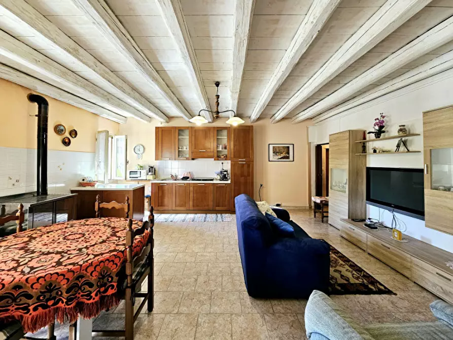 Immagine 1 di Casa bifamiliare in vendita  in Via Cabronziero a Merlara