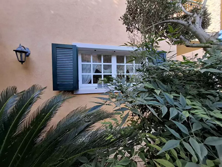 Immagine 5 di Casa bifamiliare in vendita  a Sona