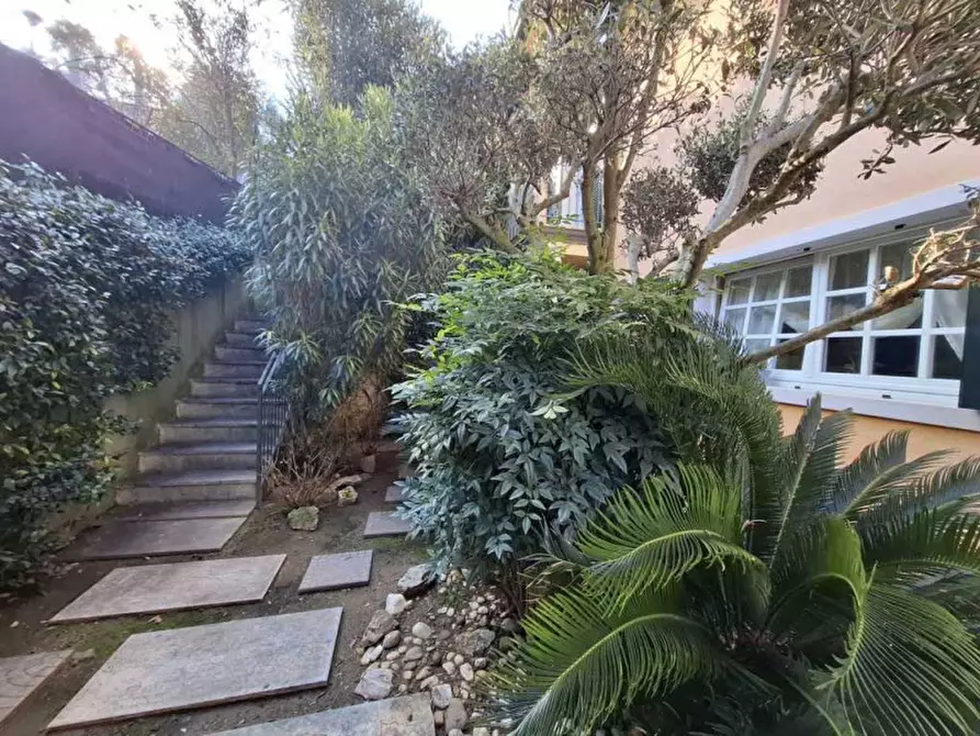 Immagine 11 di Casa bifamiliare in vendita  a Sona