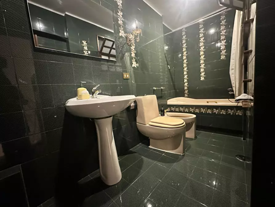 Immagine 18 di Appartamento in vendita  in VIA FRANCESCO BARTOLOME RASTRELLI 170 a Roma