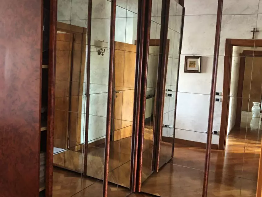 Immagine 13 di Appartamento in vendita  in CORSO DEL POPOLO a Padova