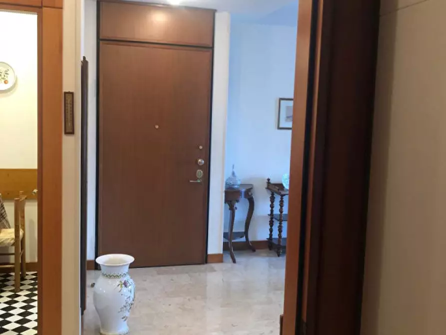 Immagine 15 di Appartamento in vendita  in CORSO DEL POPOLO a Padova