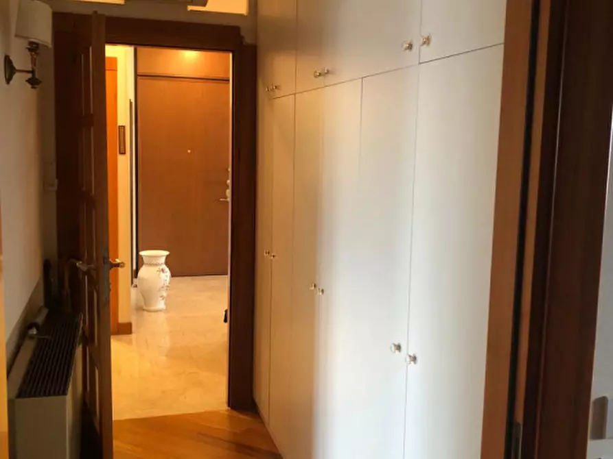 Immagine 16 di Appartamento in vendita  in CORSO DEL POPOLO a Padova