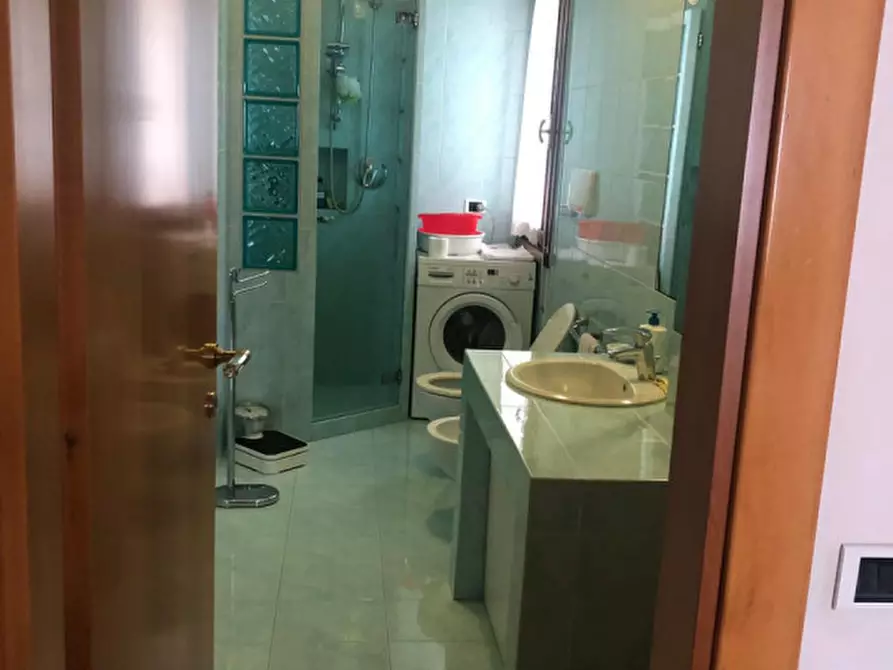 Immagine 20 di Appartamento in vendita  in CORSO DEL POPOLO a Padova