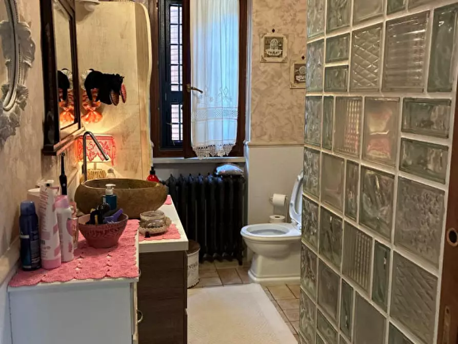 Immagine 35 di Villa in vendita  in Via degli Zucchetti n.11 a Nettuno